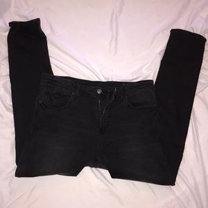 American Eagle Black Skinny Jeans